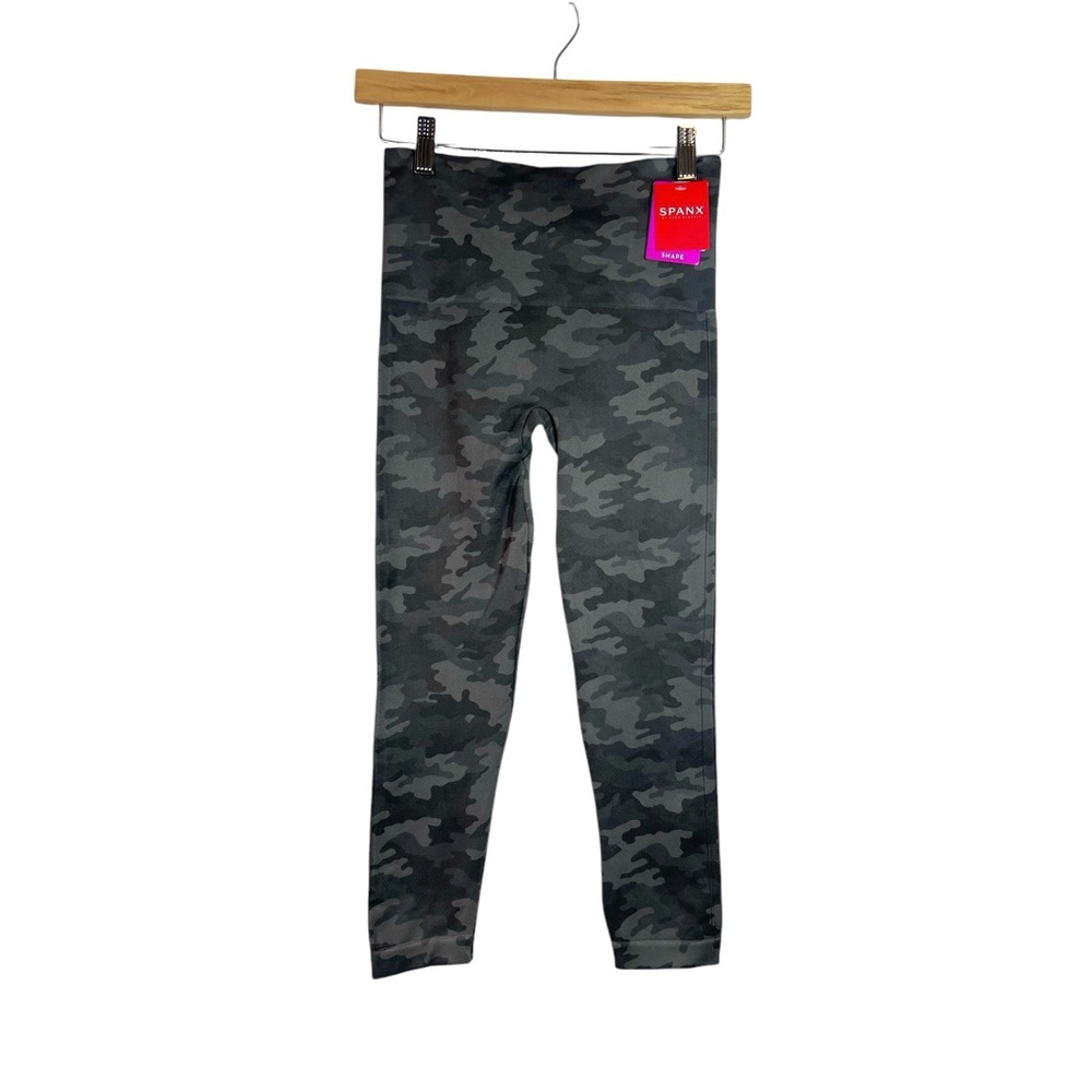SPANX Look At Me Now Cropped Seamless Leggings Women’s Sage Camo 20099R Sz M NWT